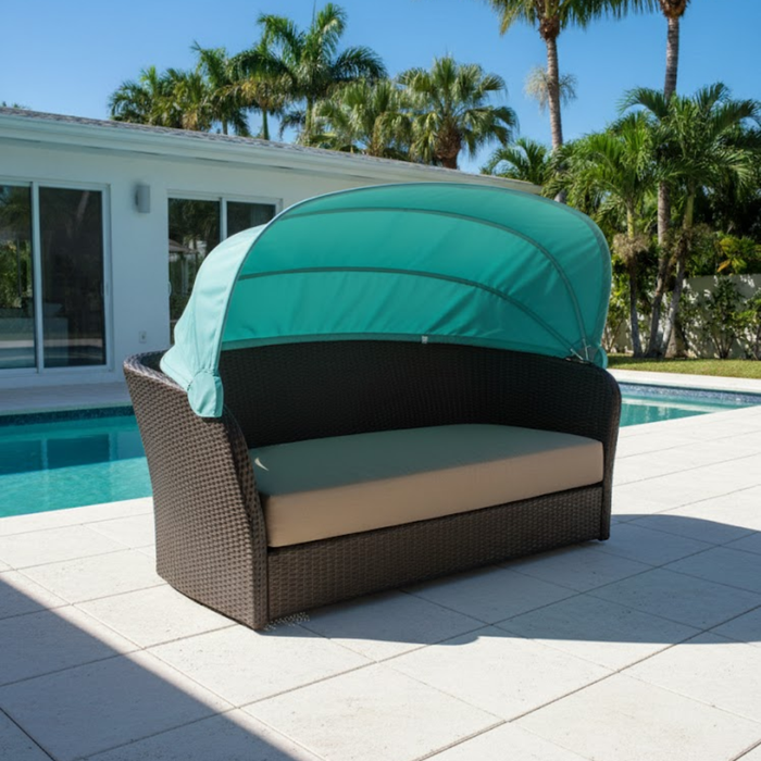 Evo Woven Lounger with Shade